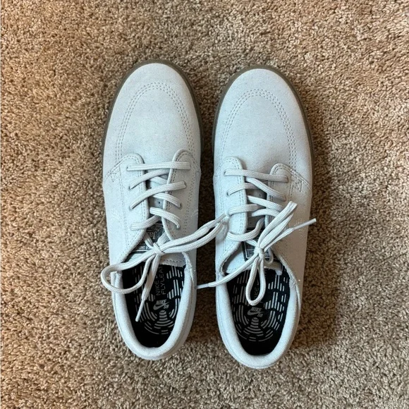 Nike Stefan Janoski Skate Shoes - Picture 2 of 3